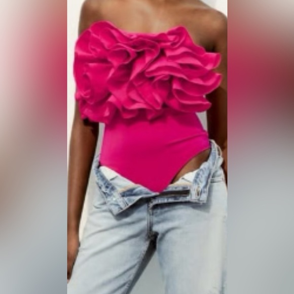 Zara Fuchsia Ruffled Bodysuit - Picture 2 of 4